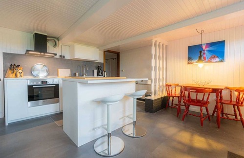 Poppenbull House | Haus Husen - Haushälfte A Heini