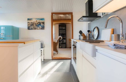 Poppenbull House | Haus Husen - Haushälfte A Heini