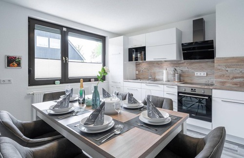 Rostrup Apartment | Haus Laura - Ferienhaus, Dusche und Badewanne