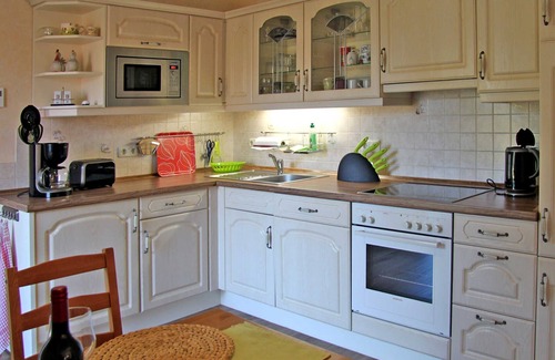 Freest House | Haus Nordwind - red holiday home