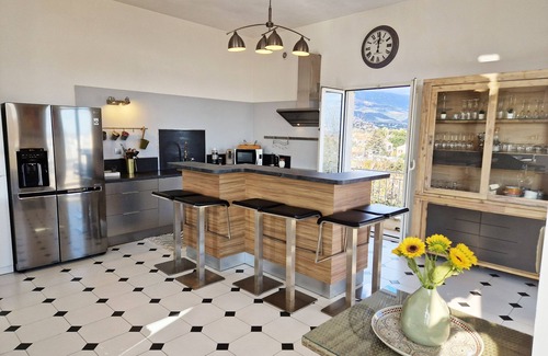 Biguglia Villa | Haut de Villa Piscine Privée Jardin Terrasse à 5' de la Plage et à 15' de Bastia