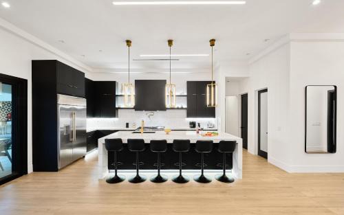 Peaceful Valley House | Havana - Walk to Old Town - Heated Pool & Spa