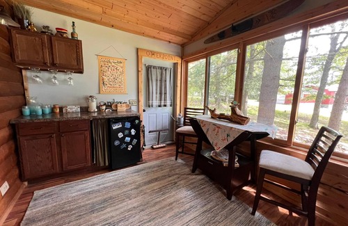 Chetek Cabin | Have a crazy great time at the Nut Hut