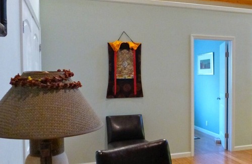 Hawi Cottage | Hawi peaceful, spacious Garden Cottage- your home away from home