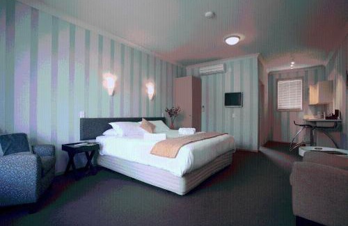 Ranfurly Hotel | Hawkdun Lodge Motel