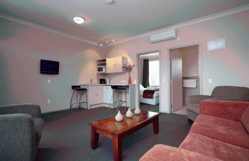 Ranfurly Hotel | Hawkdun Lodge