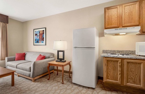 Decatur Hotel | Hawthorn Extended Stay by Wyndham Decatur