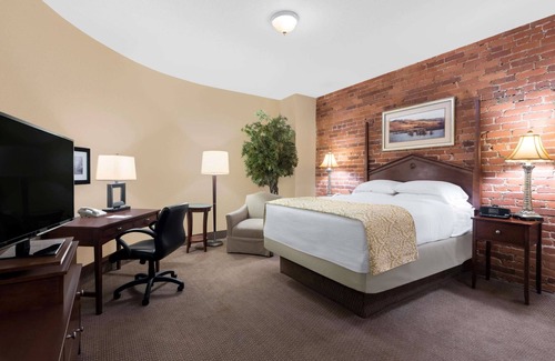 Rome Hotel | Hawthorn Extended Stay by Wyndham Rome