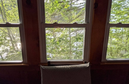 Raymond Cottage | Hawthorne Cottages Edgewater