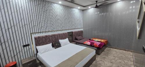 Ayodhya House | Hay Prabhu