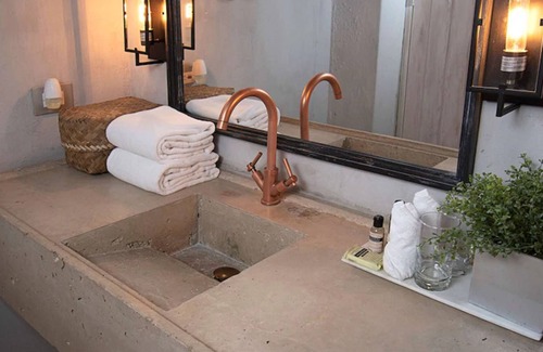 Centro Cabin | Hdl-pk Hotel Room in the Historic Center With Pool and Wifi