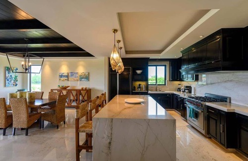 Punta de Mita Condo | HDM Luxe 4BR Golf Course Views,Beach Clubs & Cart