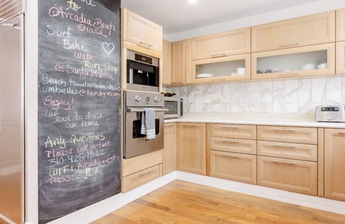 Downtown House | Head-on OCEAN VIEW BEACH HOUSE!