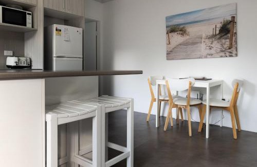 Forster Apartment | Headlands 9