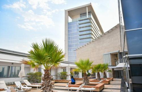 Bur Dubai Apartment | Heart of DIFC: SKY Gardens Modern Chic Studio