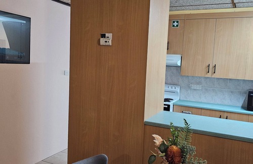 Cranbrook Apartment | Heart of Townsville tranquillity