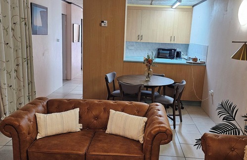 Cranbrook Apartment | Heart of Townsville tranquillity