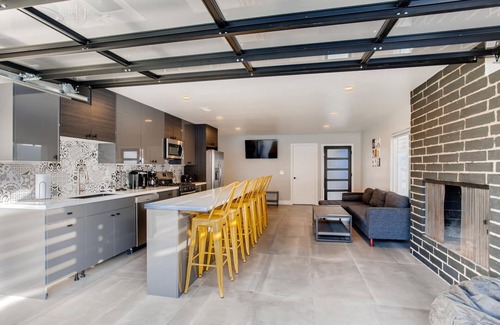 Old Town House | Heart & Soul of San Diego in Old Town. Private w/heated pool & Jacuzzi NEAR ALL.