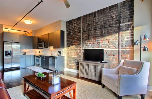 Historic District - North Condo | Heated Pool Access | 5*Clean | Flex Cancelation