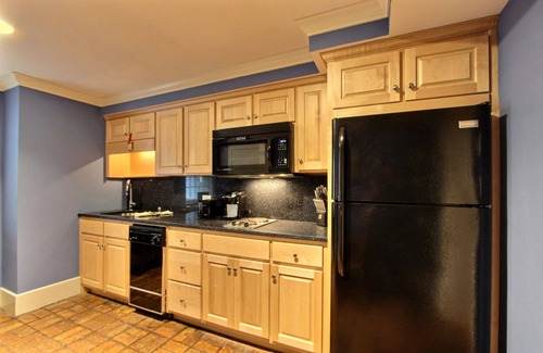 Historic Downtown Savannah House | Heated Pool Access, Walk in Historic Downtown!