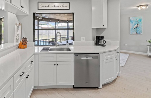 Lake Sarasota House | Heated Pool, Grill w/Patio Dining, Family Fun, Free Streaming & Board Games!