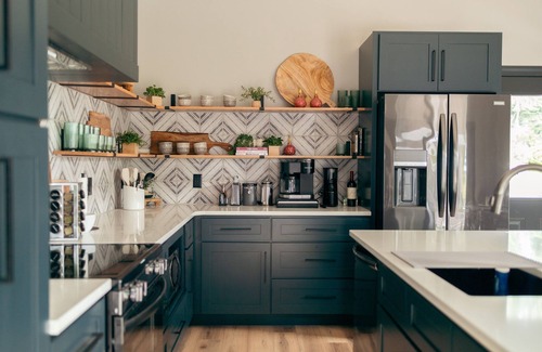 Mears House | Heated Pool. Luxe STR/game room/fire pit/privacy