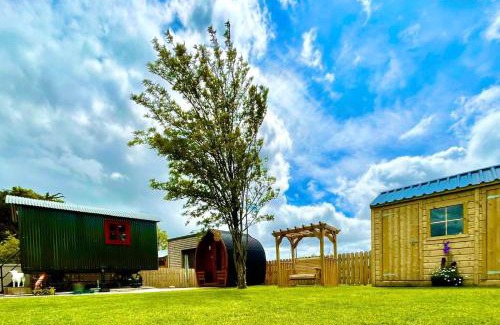 Knock House | Heather Cottage and Shepherds Hut