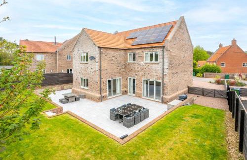 Burnham Market House | Hedgerows