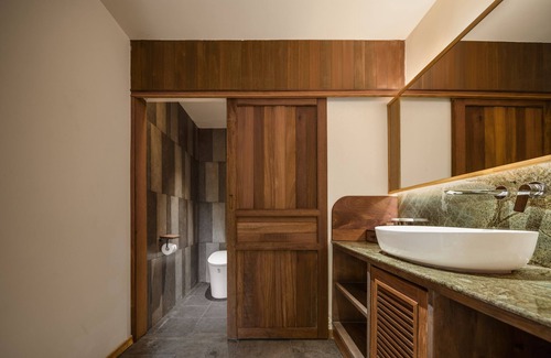 Dujiangyan Hotel | Hegu Mountain Retreat