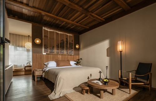 Dujiangyan Hotel | Hegu Mountain Retreat