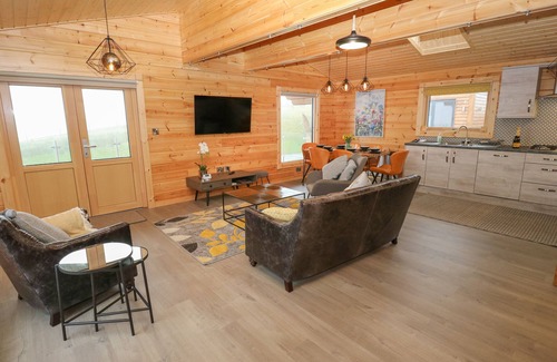 Bacup Cottage | HEIGHT END FARM LOG CABIN, luxury holiday cottage in Bacup