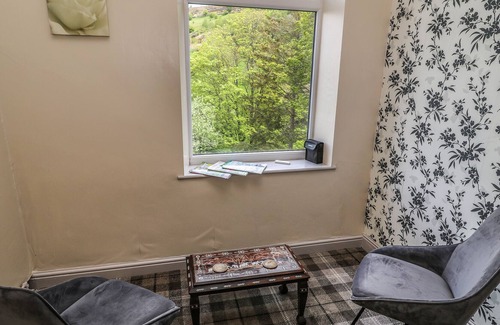 Oxenhope Cottage | HEIGHTS VIEW, pet friendly, character holiday cottage in Oxenhope