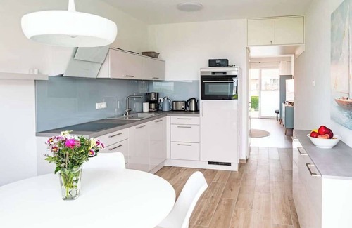 Barth Condo | Heimathafen Summary: