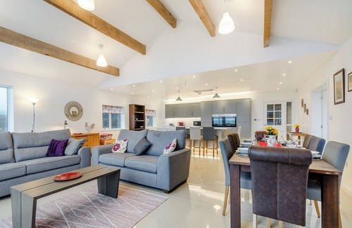 Haslingden Cottage | Hen House View 1 - UK41552