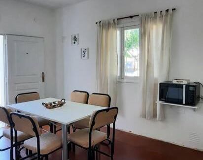 San Juan House | Hermosa casa a metros del Parque