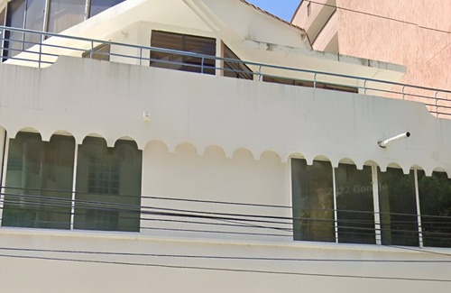 Urb Plenomar House | Hermosa Casa a una Calle de la Playa mas Exclusiva de Santa Marta