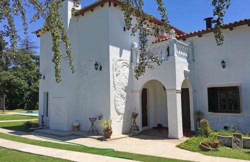 Roldan House | Hermosa Casa con Pileta Roldán Funes Rosario