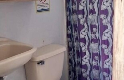 Covenas Hotel | Hermosa Habitacion Estandar Multiple A Pie De Playa