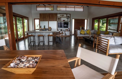 Santiago Villa | Hermosa-Hills Luxury Villas