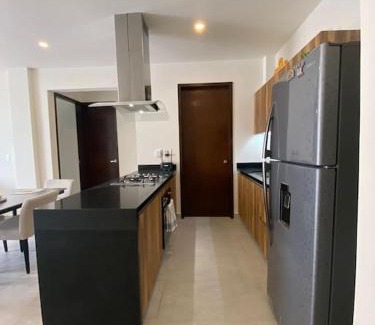 Cancun Apartment | Hermoso Departamento 2 Recamaras con Alberca en el Roof