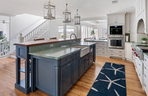 Sea Pines House | Heron Hideaway: Grand Marsh Home w/Pool & Hottub