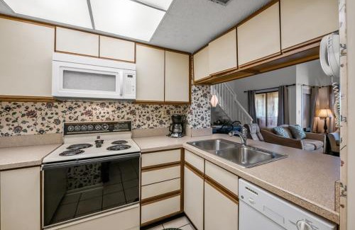 The Dunes Apartment | Heron Pointe F20