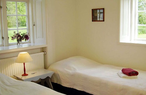 Parchtitz Apartment | Herrenhaus - Rechter Seitenflügel - Wohnung 1 - Gutsanlage Boldevitz