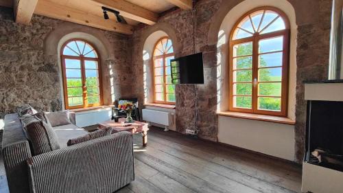 Buhlau Apartment | HexenburgbeiDresden 3 Zimmer Architektengaleriewohnung mit eigener Sauna, 2 Kaminen - Nähe Sächsische Schweiz