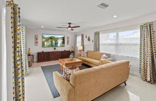 Bradenton House | Hey Sunshine - Hosted By Skyrun Anna Maria