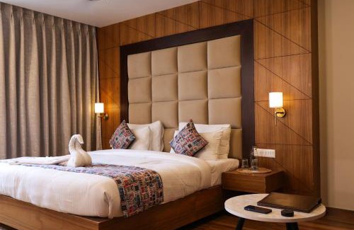 Sarnath Hotel | HHW Buddha Lineage