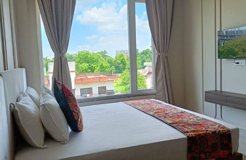 Sarnath Hotel | HHW BUDDHA LINEAGE