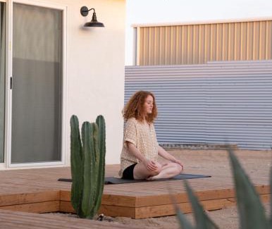 Landers House | Hi Desert Pool Club