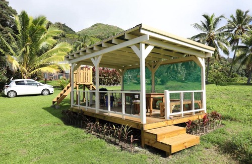 Matavera House | Hibiscus homely farm cottage Bikes and Breakfast