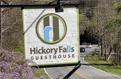 Chimney Rock Hotel | Hickory Falls Guesthouse